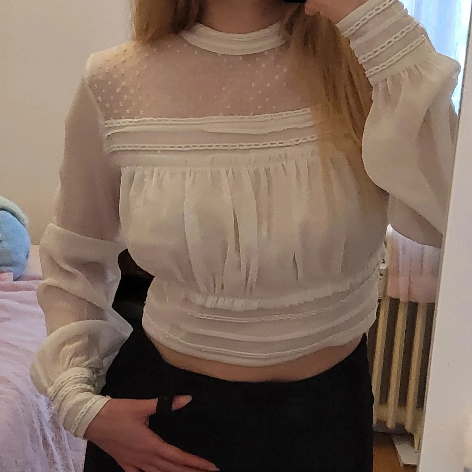 Blouse blanche avec dentelle
